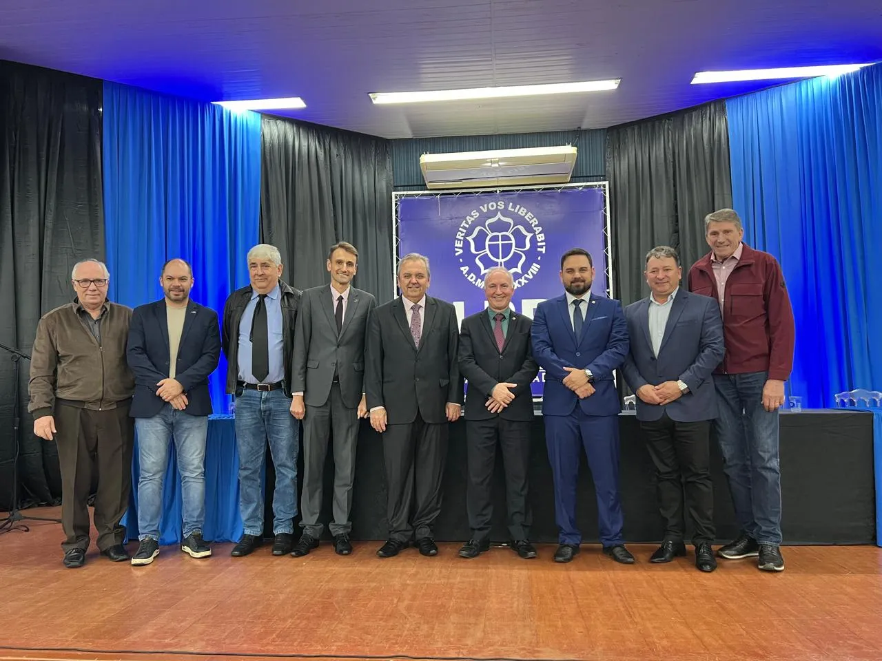 Waldemar Sjlender, Diretor da Ulbra Canoas, Zani da Costa, Presidente da CDL Carazinho, e Rodrigo Sjlender, Diretor da Ulbra Carazinho.