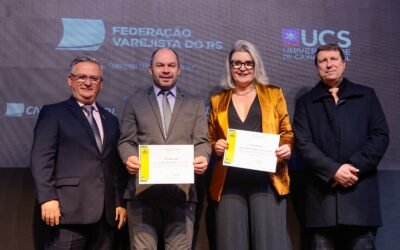 Presidente e Diretora da CDL participam de curso de Líderes