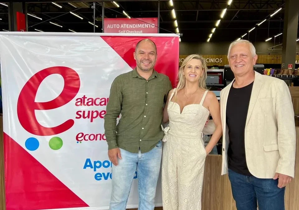 CDL Presente na inauguração da nova loja da Rede E-Supermercados