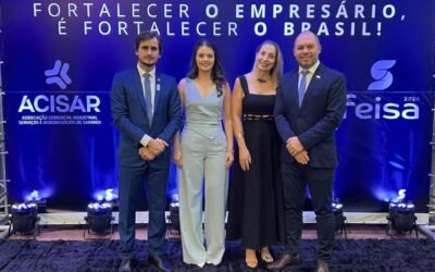 Presidente da CDL participa de posse da ACISAR