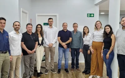 Presidente da CDL participa de encontro no Sicredi