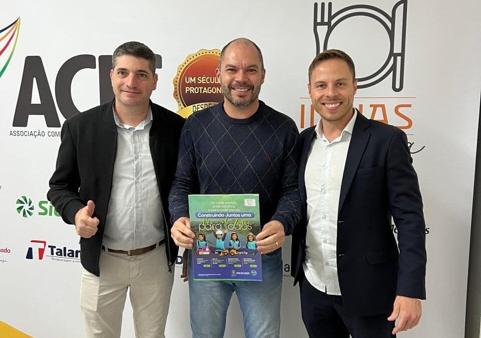 Presidente da CDL Carazinho participa do Ideias na Mesa