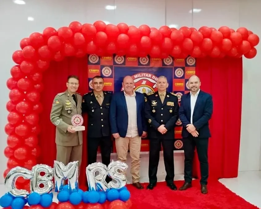 Presidente da CDL prestigia os 51 anos do Corpo de Bombeiros Militar de Carazinho