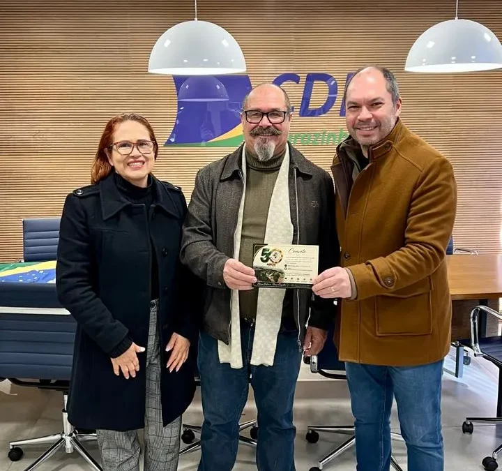 Diretor da EEPROCAR visita a CDL Carazinho